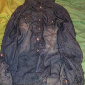 Jean jacket button up good condition